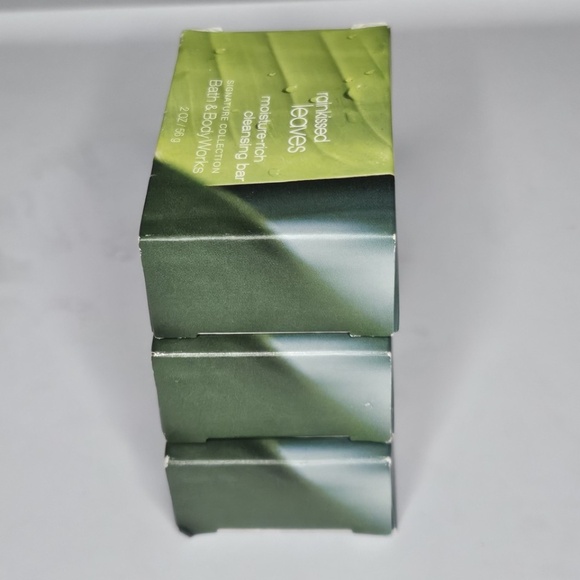 New Set of 3 Retired Bath & Body Works Rainkissed Leaves Cleansing Bar Soap 2oz - Picture 7 of 16
